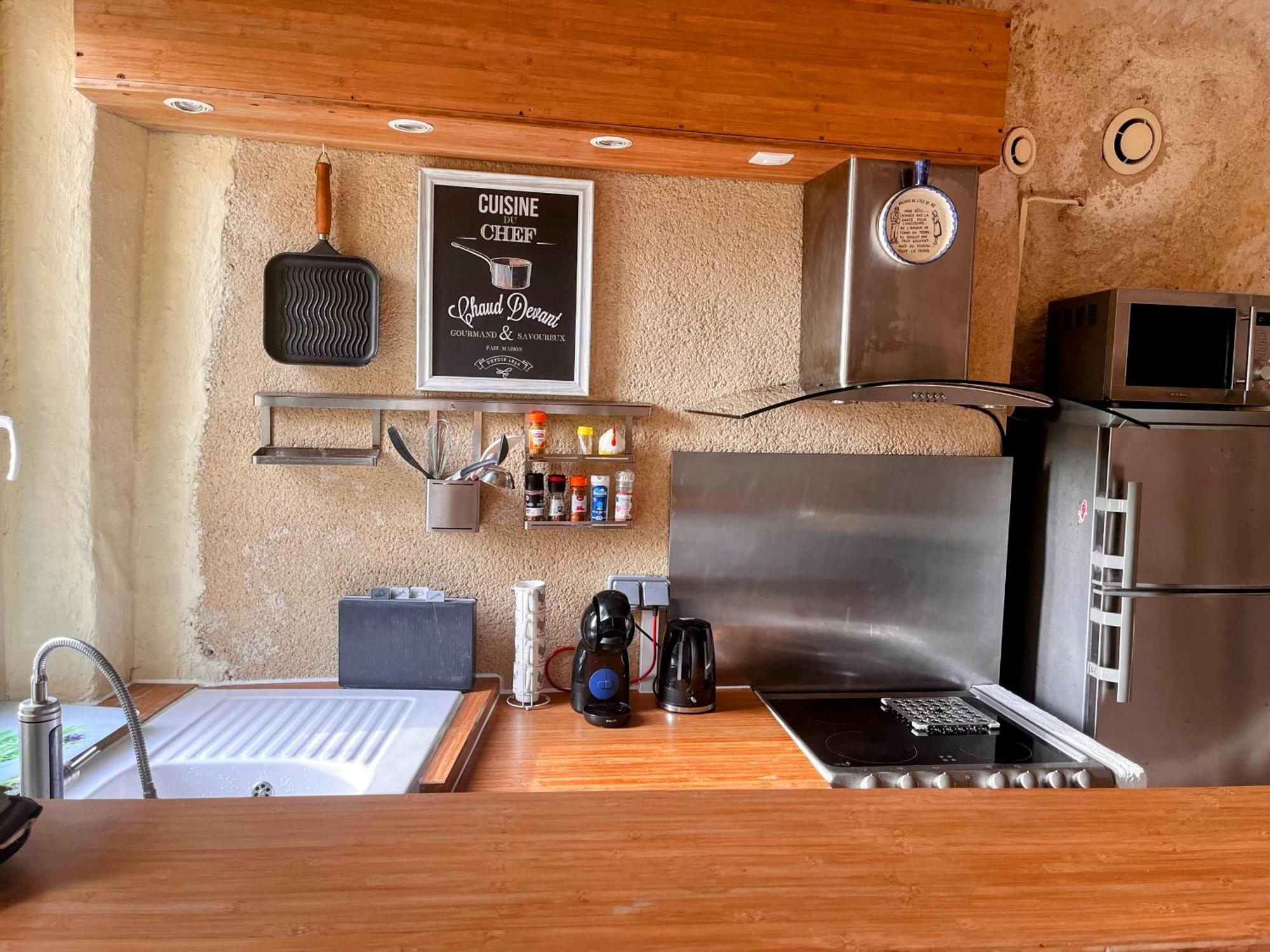 Holiday home Troglo Papillon *